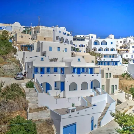 Panselinos בית הארחה