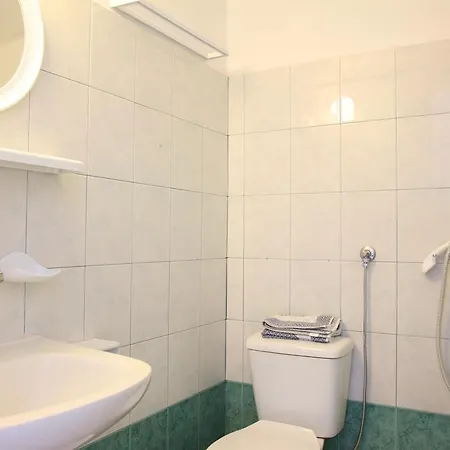 Pensionat Panselinos 3*