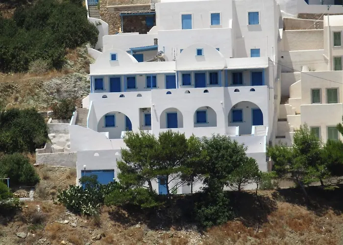 게스트하우스 Panselinos 3*